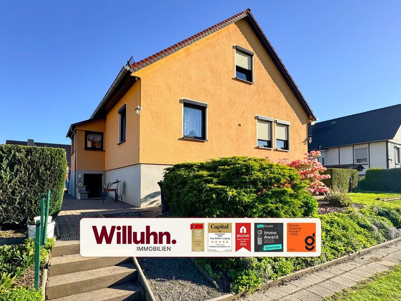 Bezugsfrei | traumhafter Garten | 2 Bäder | Kameraüberwachung | Brunnen | Garage und Stellplatz